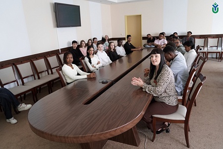 International Online Meeting with the Representative Office of the Russian House in Lusaka (Zambia) Held at YuSU 